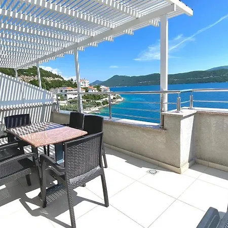 Domane Nenad Apartment *