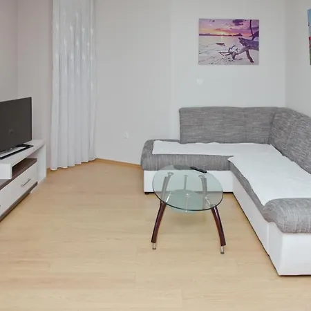 Apartman Domane Nenad Neum