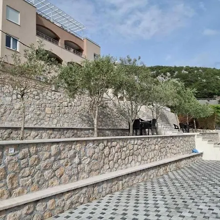 Domane Nenad Apartment *