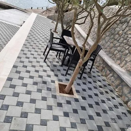 Apartment Domane Nenad Neum