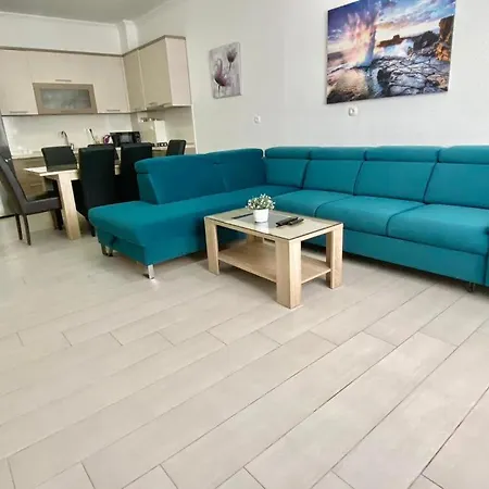 Apartment Domane Nenad *