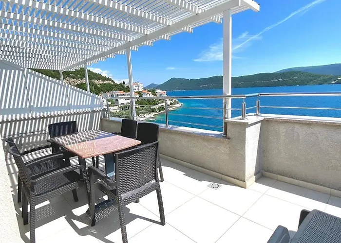 Domane Nenad Appartement *